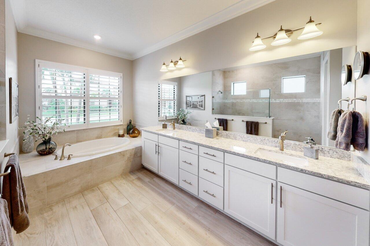 114 Blanca Isles Jupiter, FL 33478