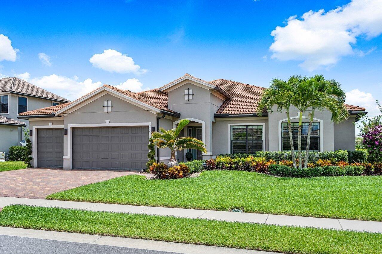 114 Blanca Isles Jupiter, FL 33478