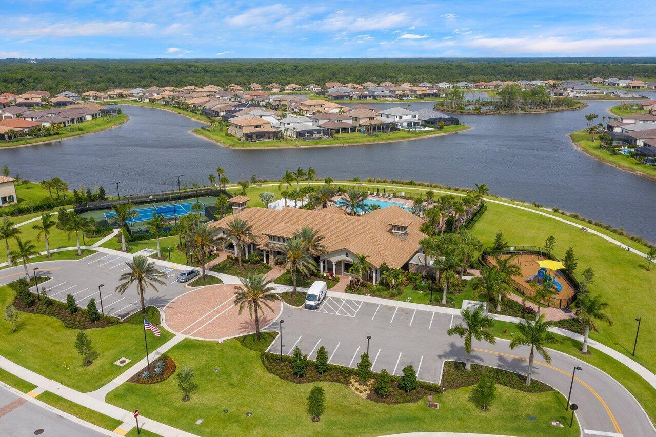114 Blanca Isles Jupiter, FL 33478