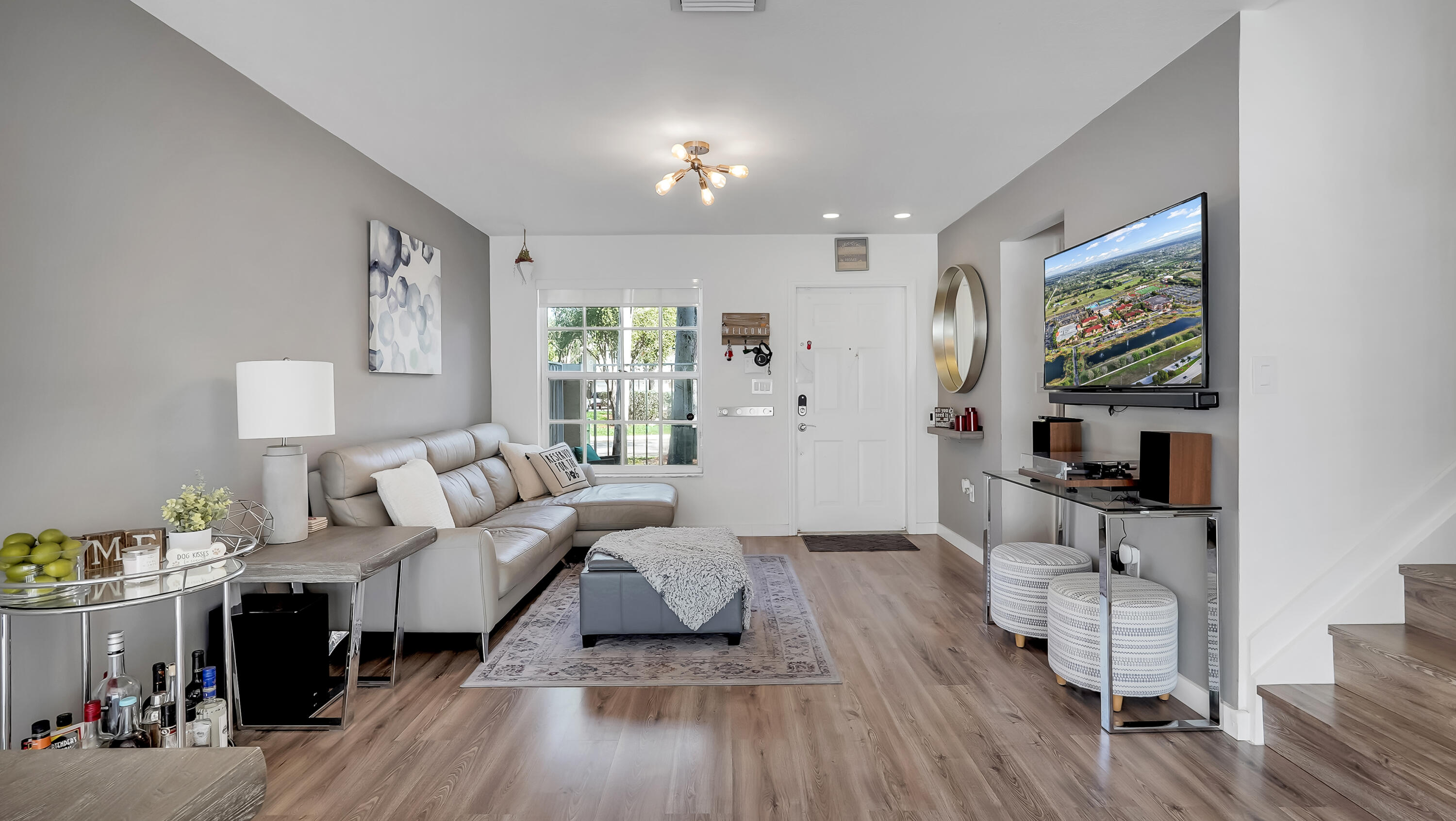 2221 NW 171st #- Pembroke Pines, FL 33028