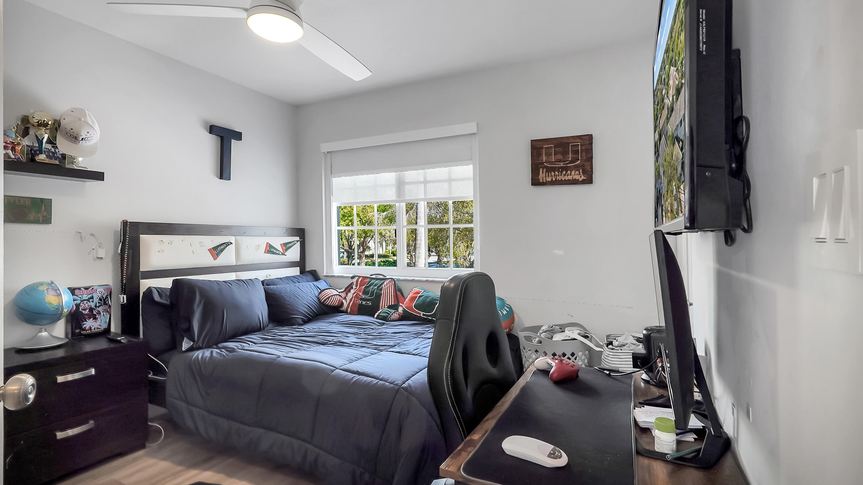 2221 NW 171st #- Pembroke Pines, FL 33028