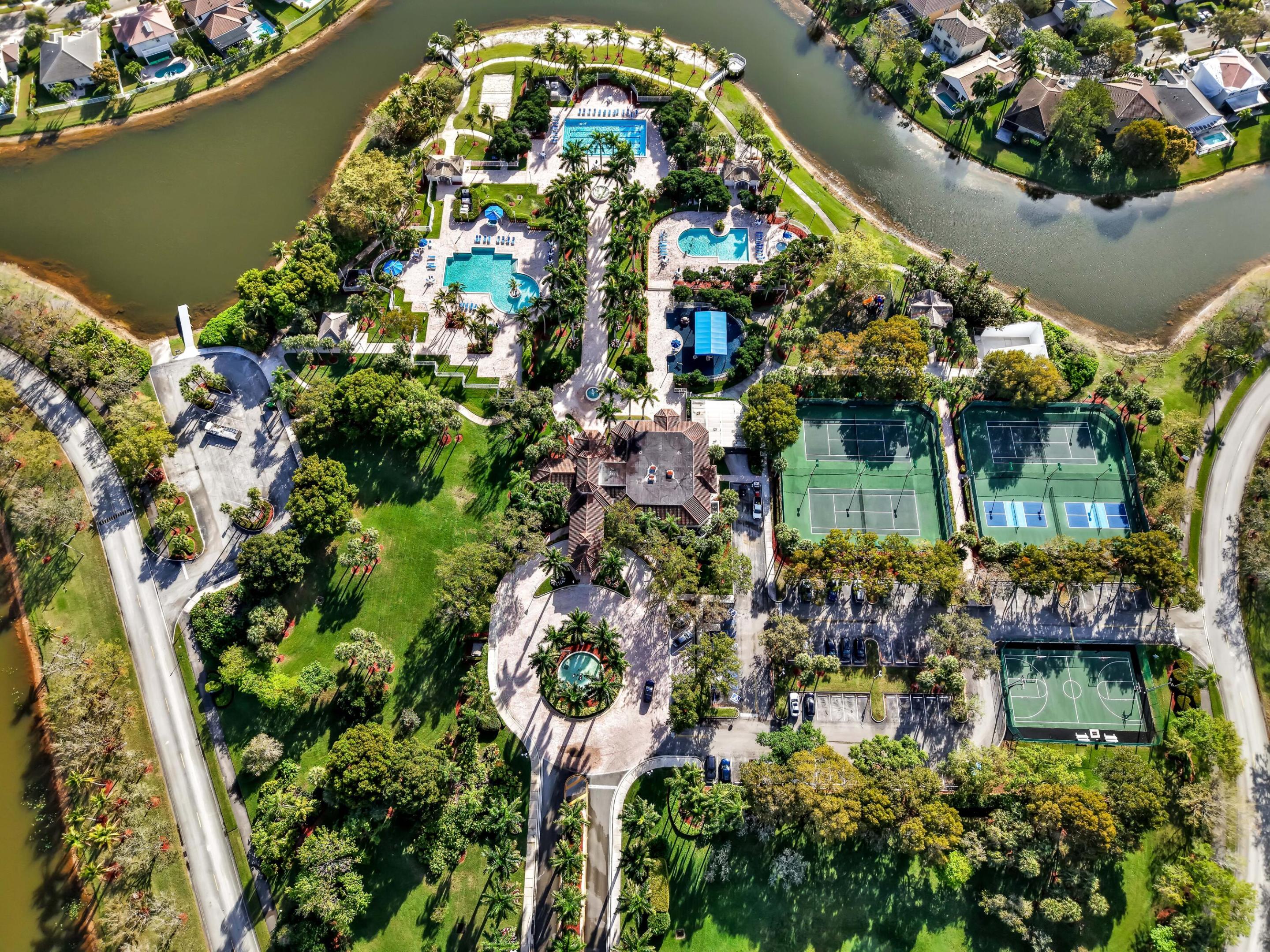 2221 NW 171st #- Pembroke Pines, FL 33028