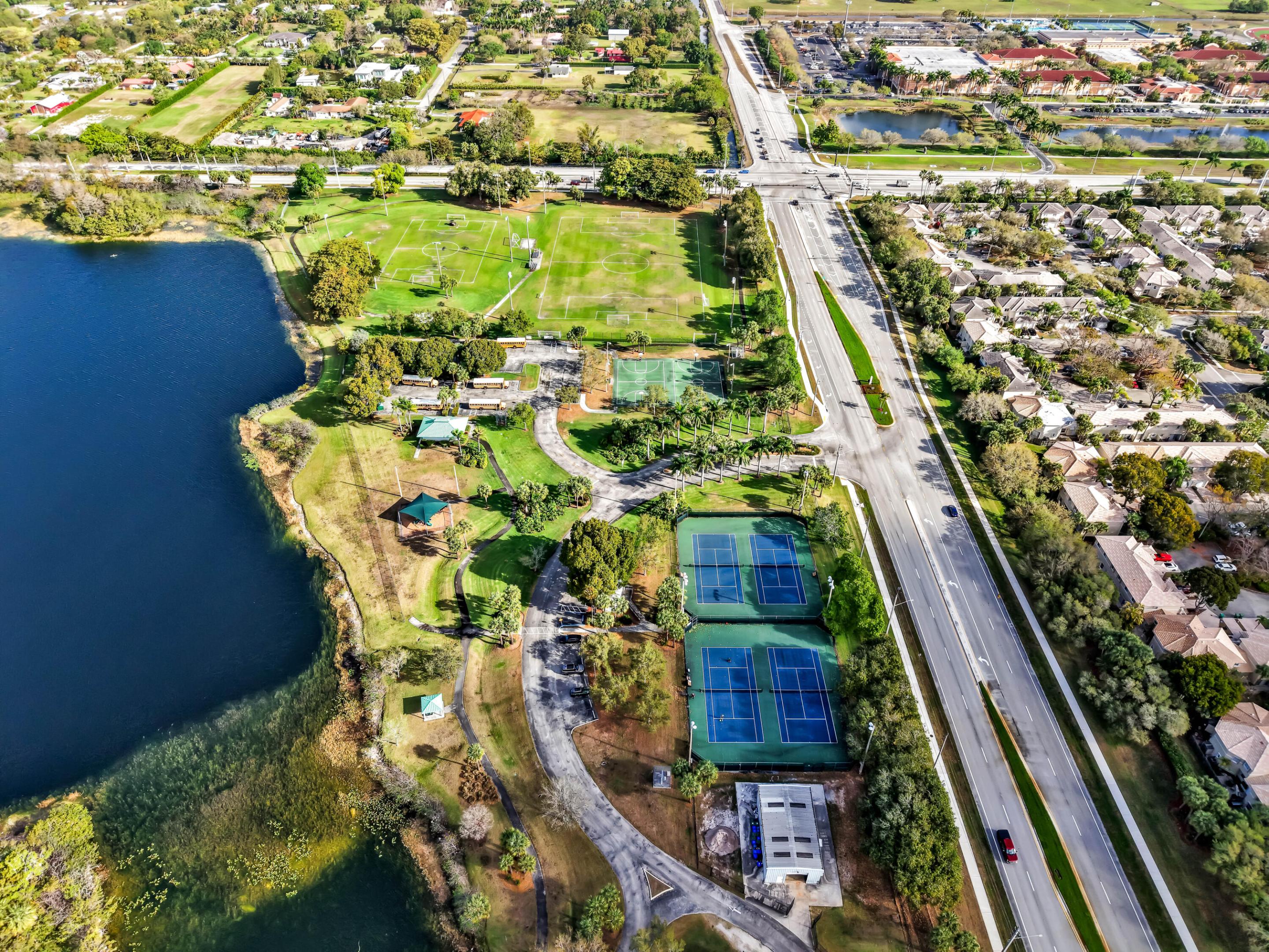 2221 NW 171st #- Pembroke Pines, FL 33028