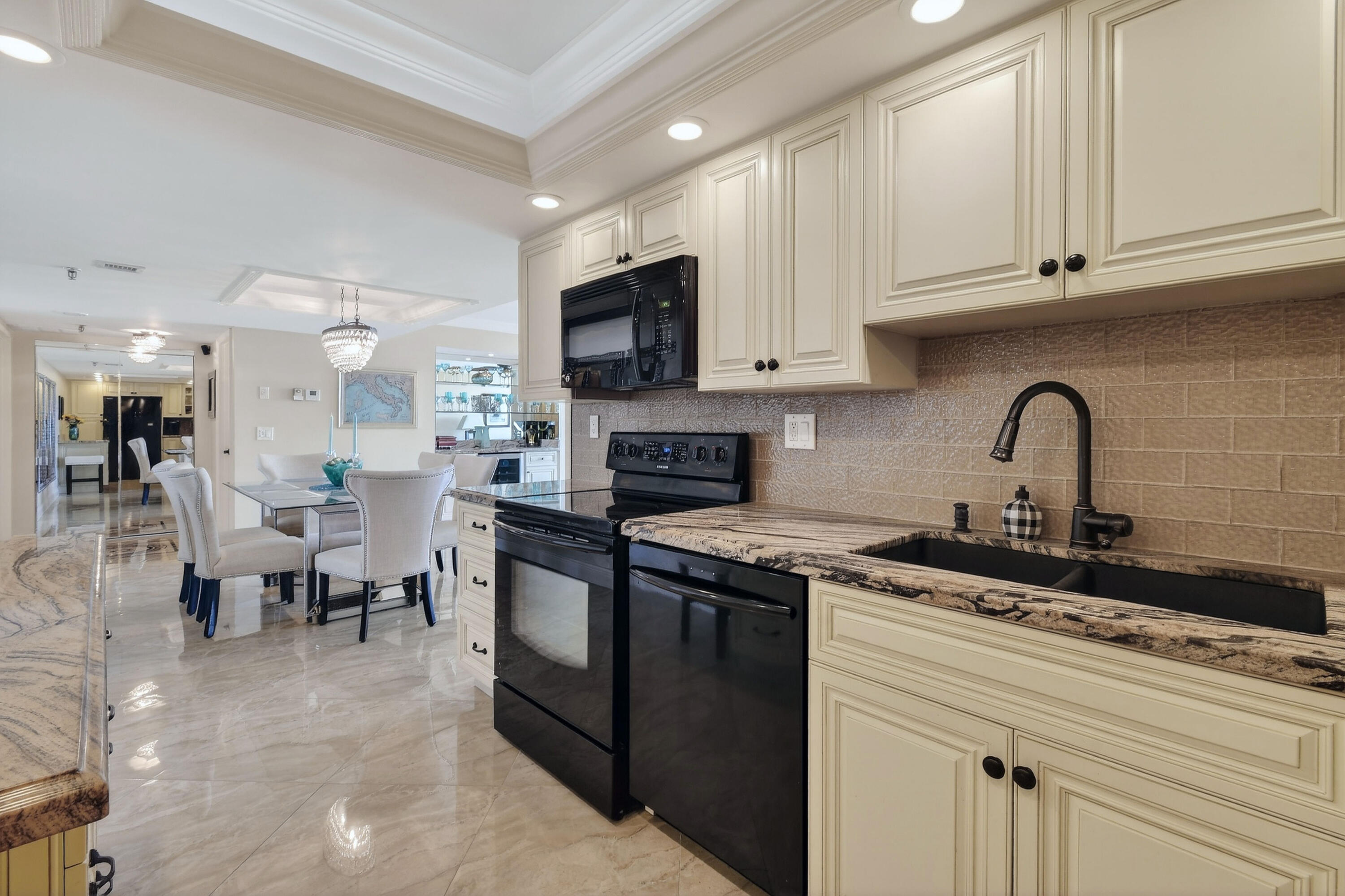 1300 S Highway A1a #320 Jupiter, FL 33477