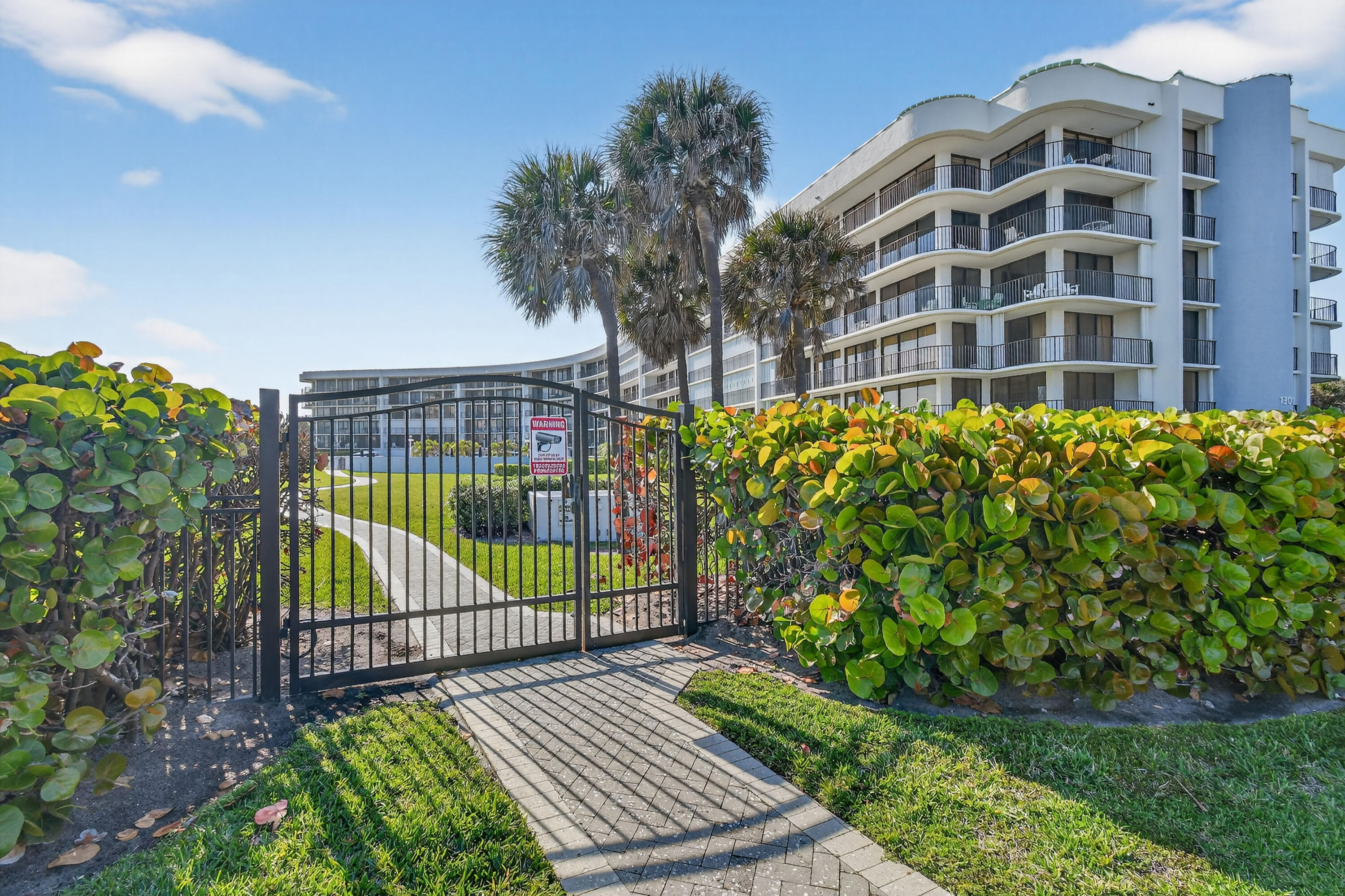 1300 S Highway A1a #320 Jupiter, FL 33477