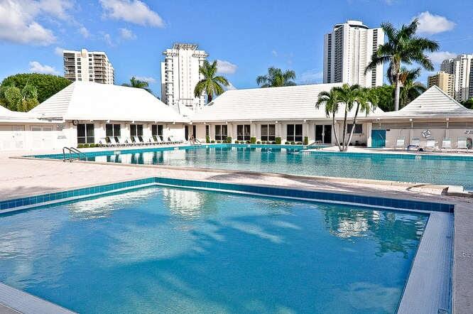 1250 Sugar Sands #207