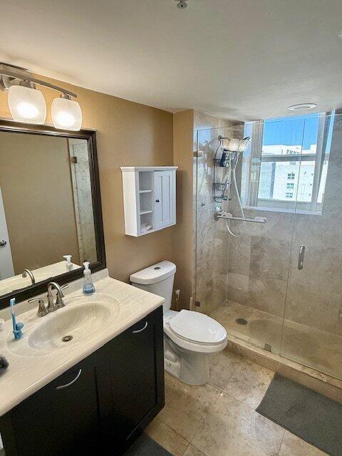 3232 Coral #1601 Miami, FL 33145