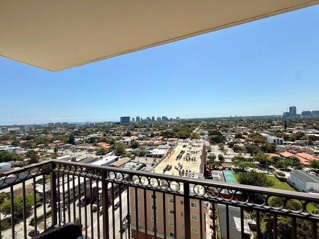 3232 Coral #1601 Miami, FL 33145