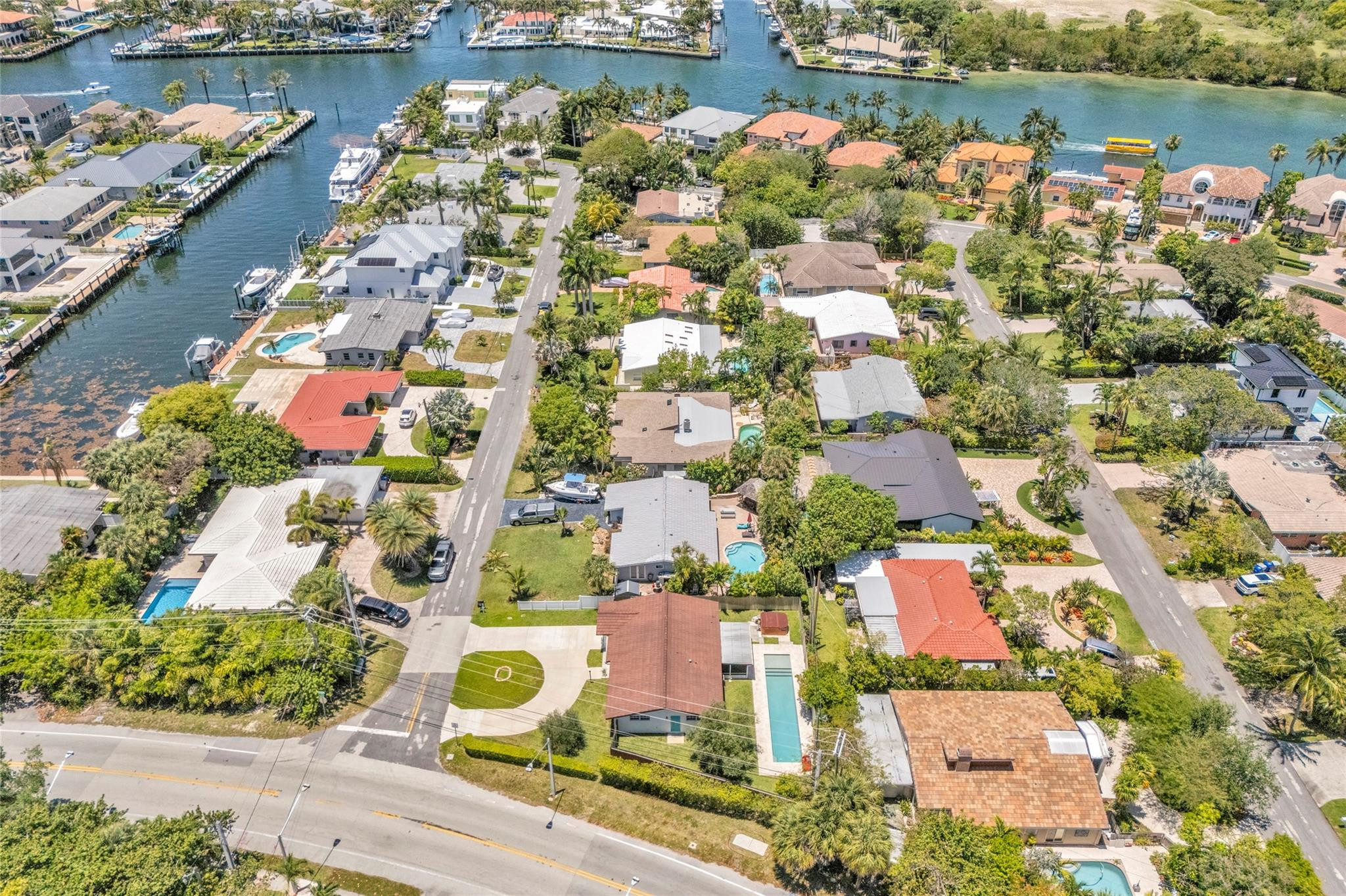 3213 Dover Pompano Beach, FL 33062