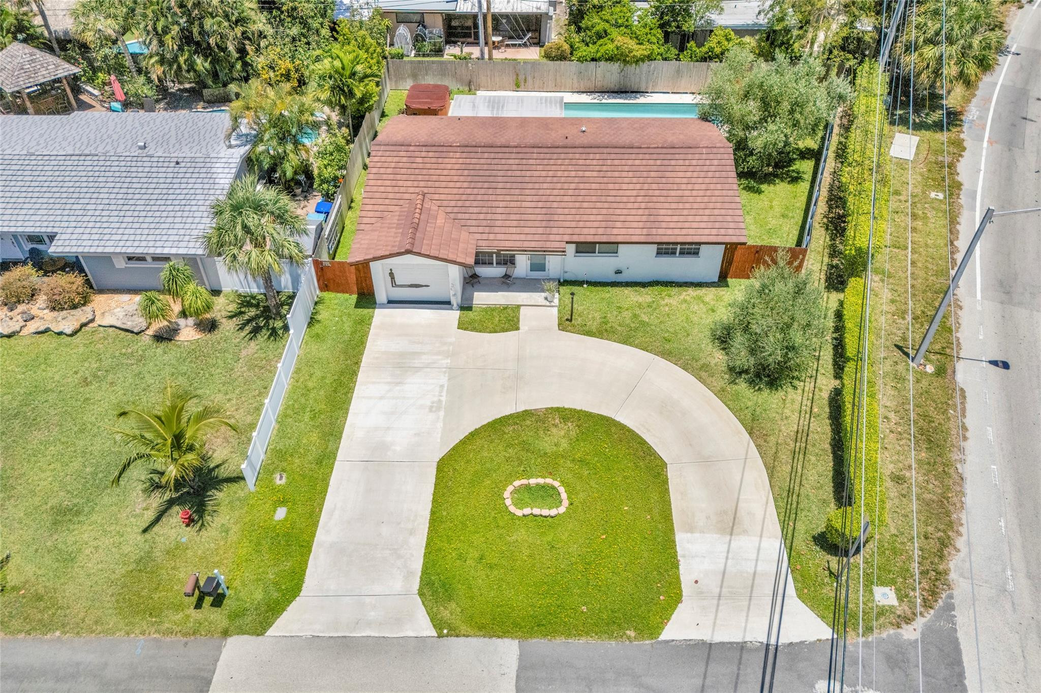 3213 Dover Pompano Beach, FL 33062