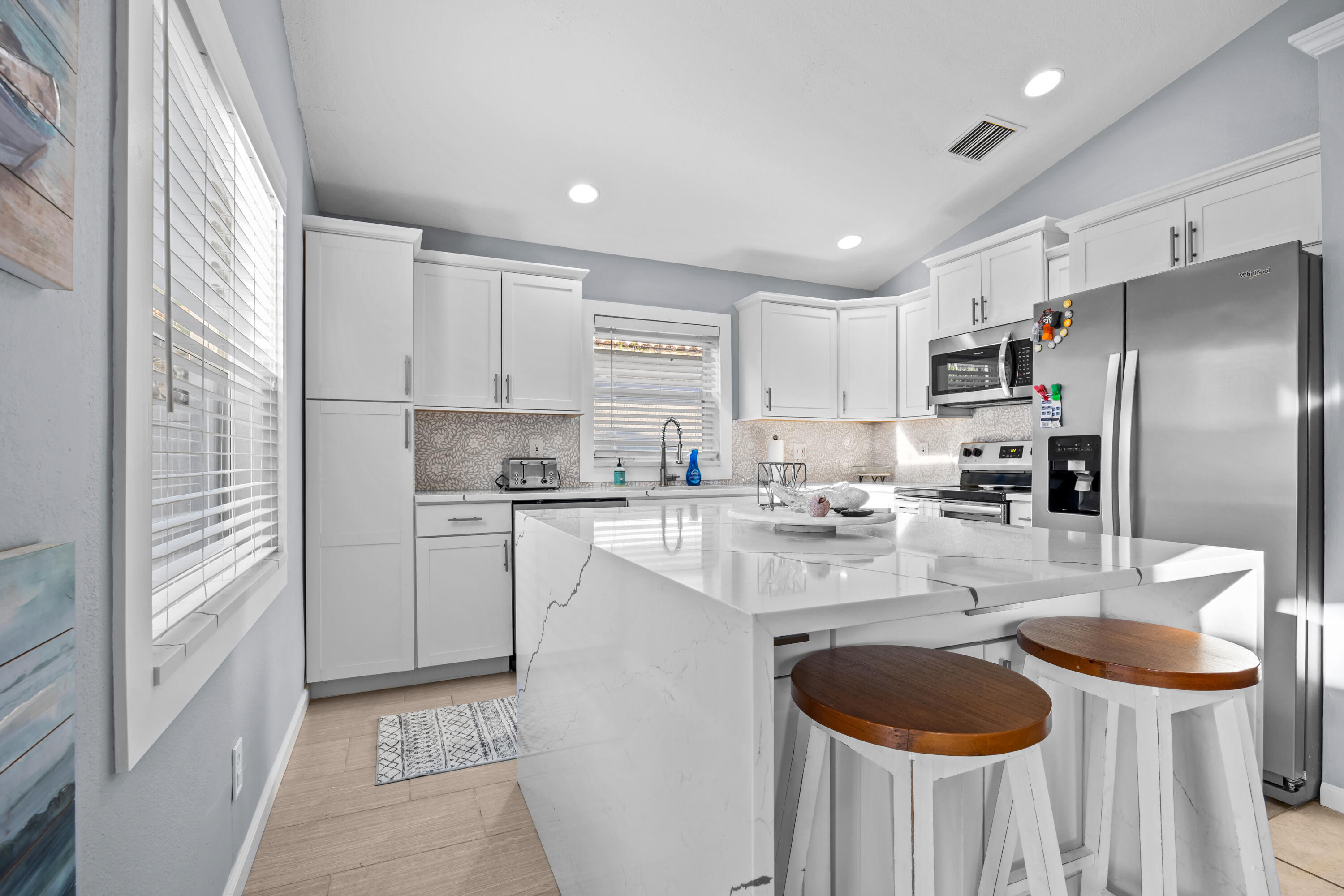 1664 Carriage Brooke