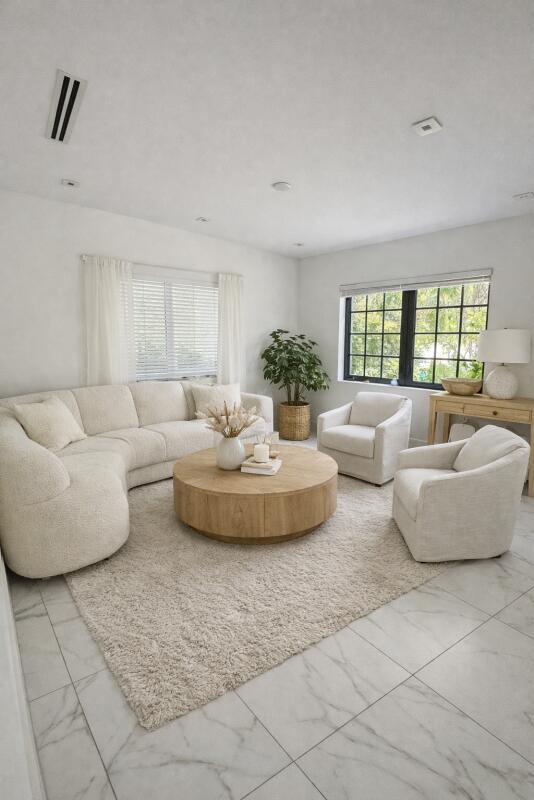 621 NE 56th Miami, FL 33137