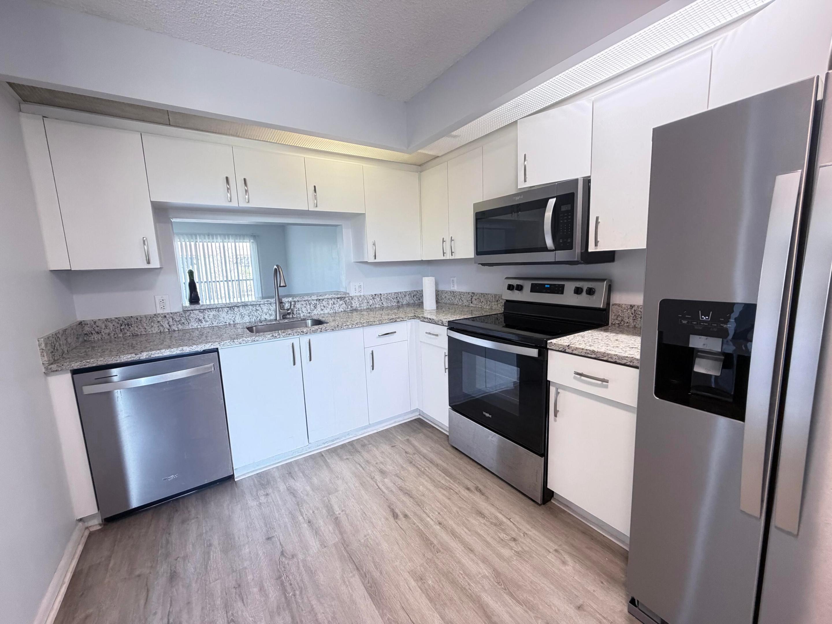 12650 SW 15th #304f