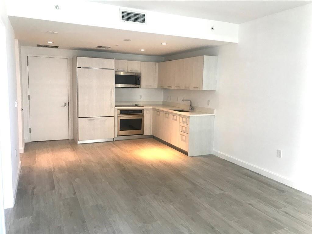 image Brickell Heights East22
