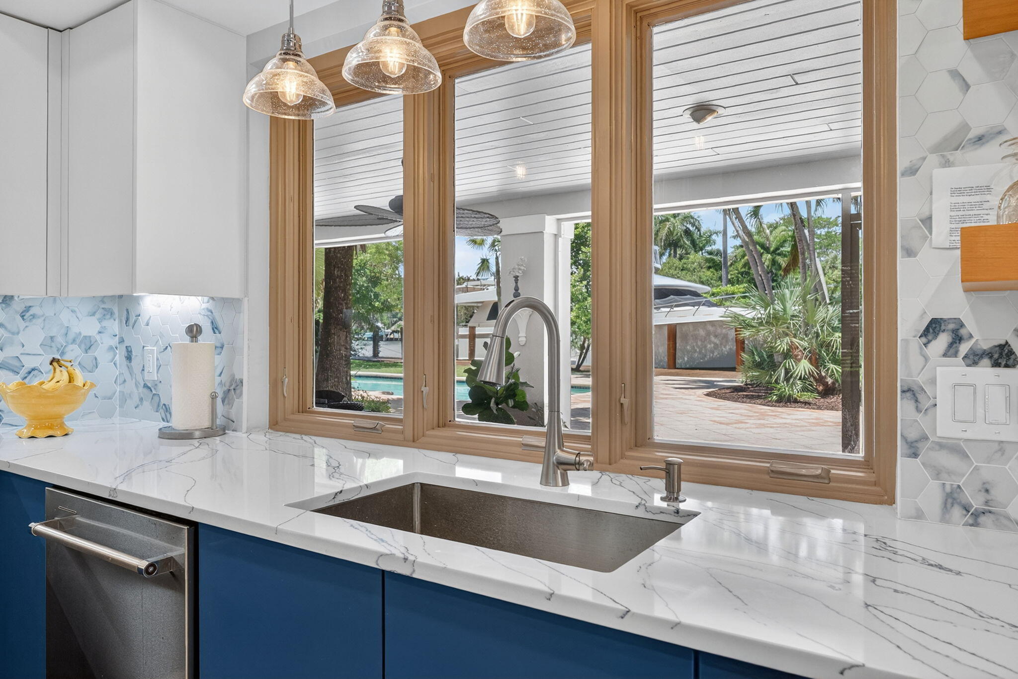 829 Coconut Fort Lauderdale, FL 33315