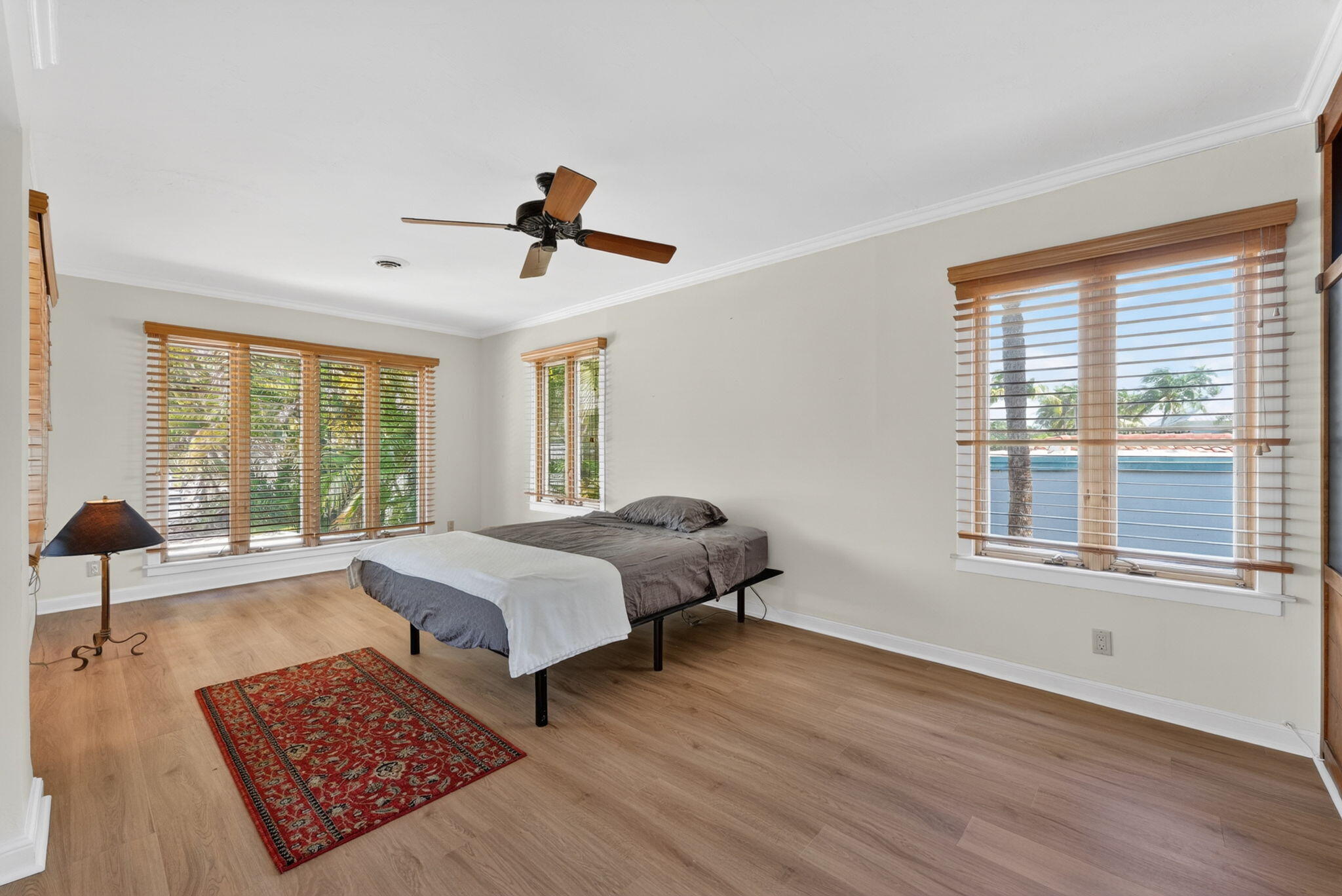 829 Coconut Fort Lauderdale, FL 33315