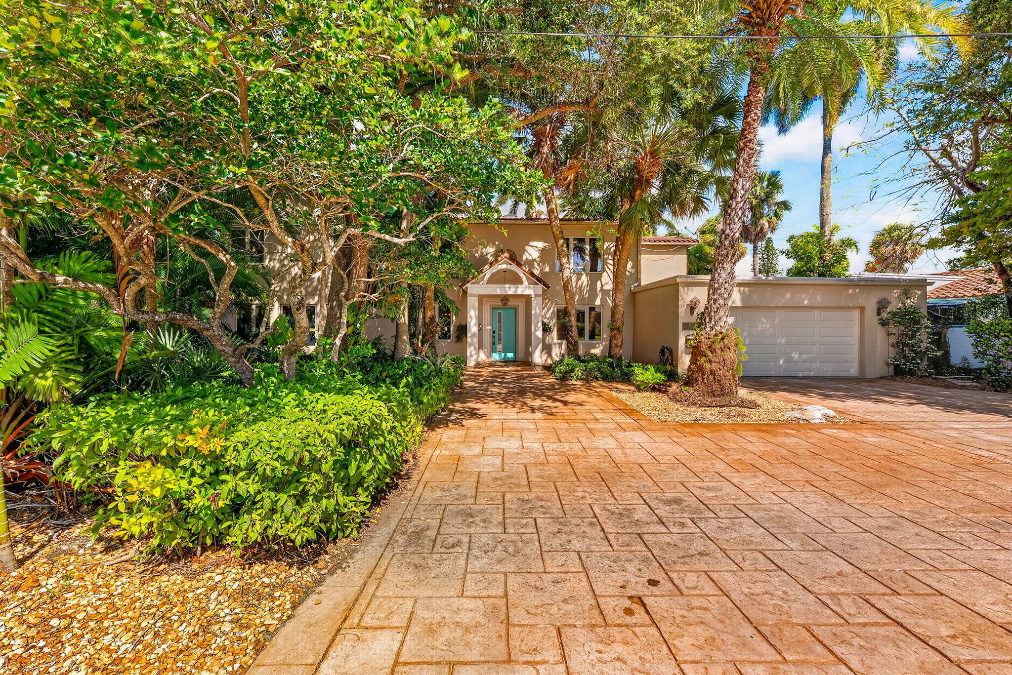 829 Coconut Fort Lauderdale, FL 33315