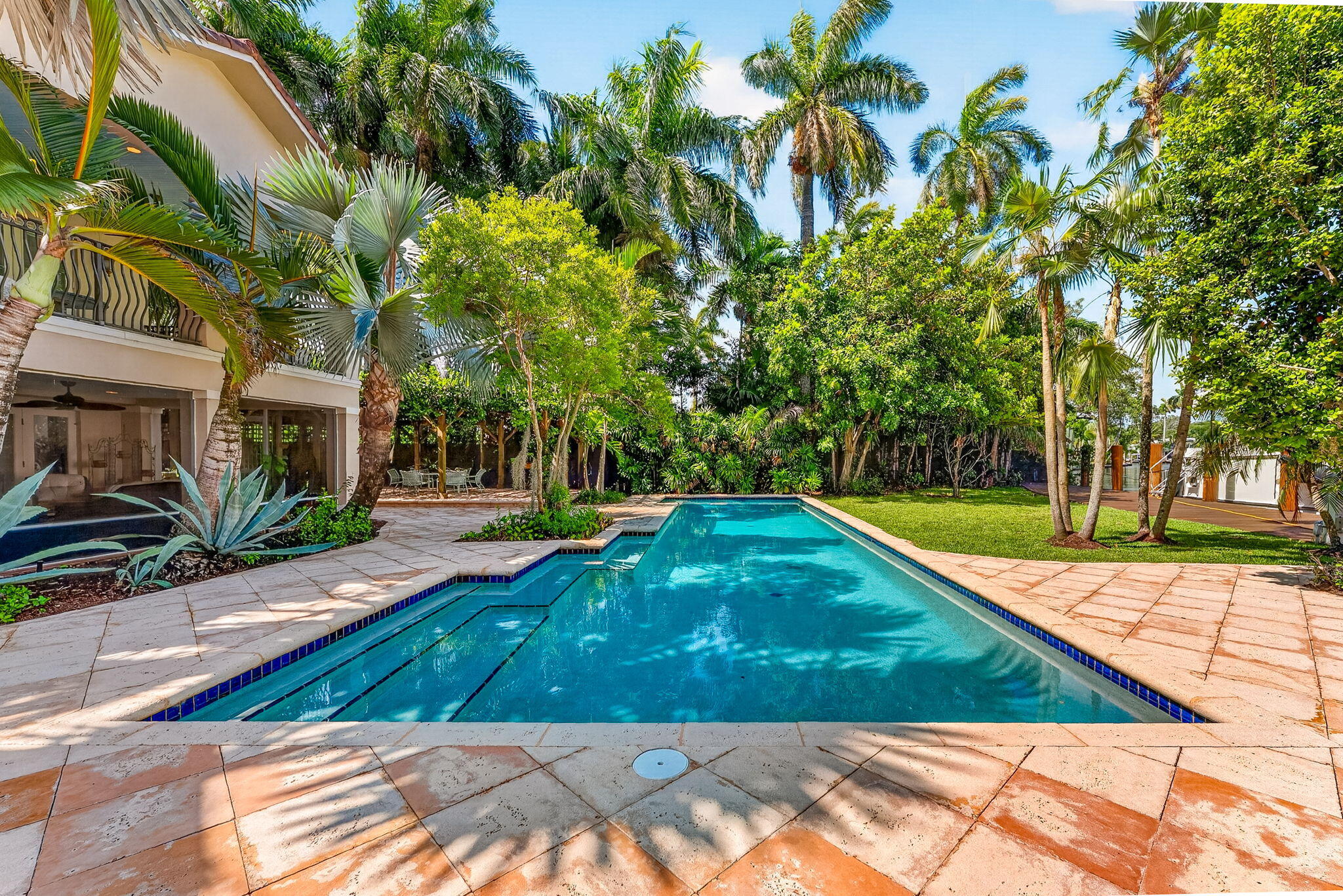 829 Coconut Fort Lauderdale, FL 33315