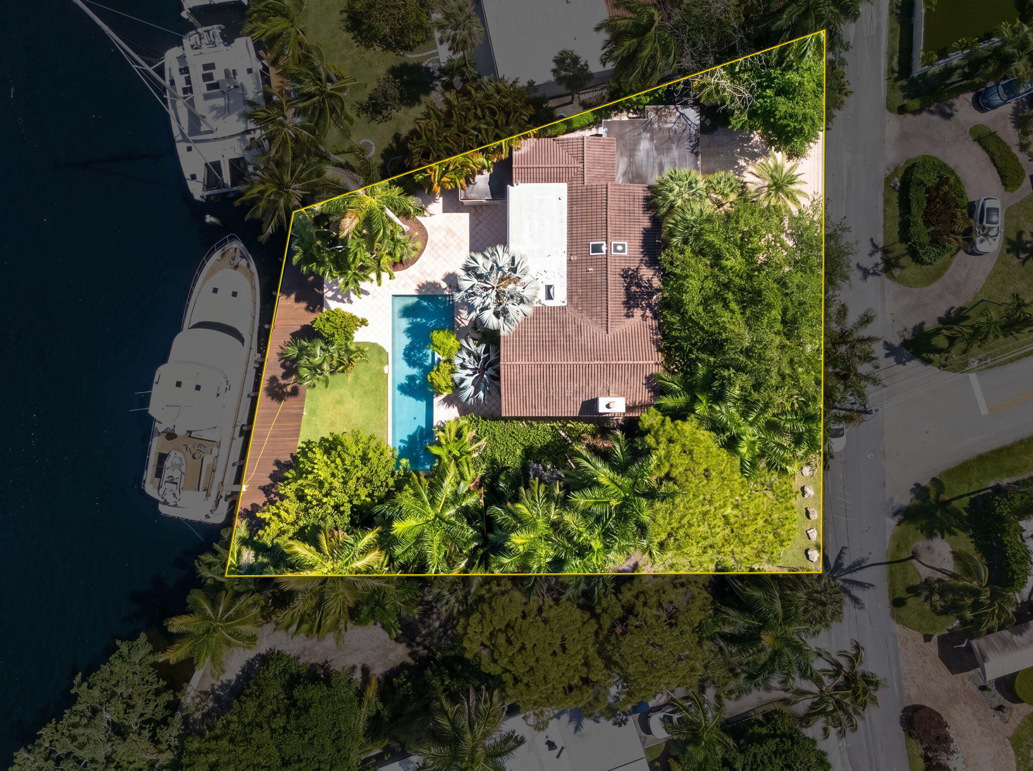 829 Coconut Fort Lauderdale, FL 33315