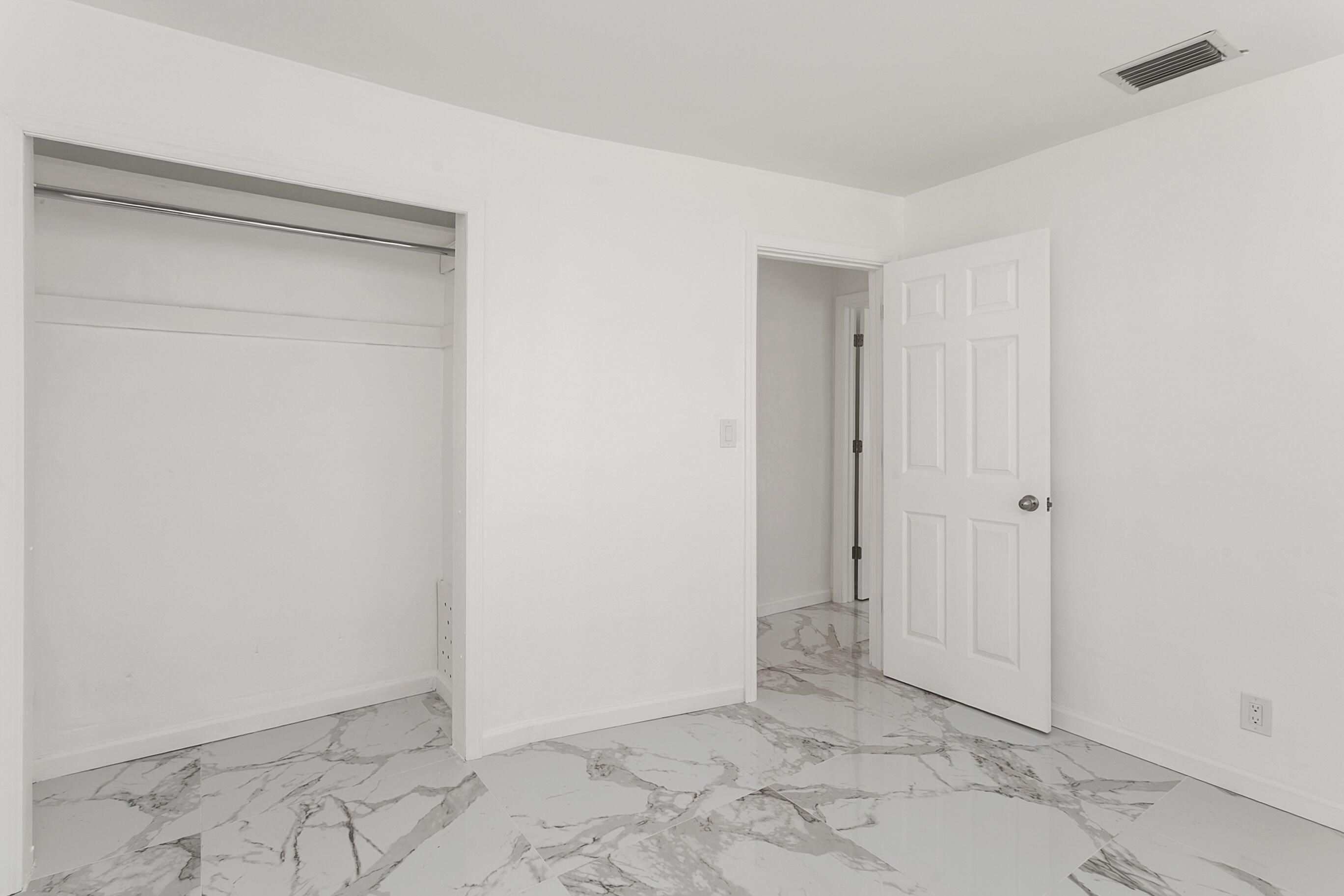 3141 NE 14th Pompano Beach, FL 33064