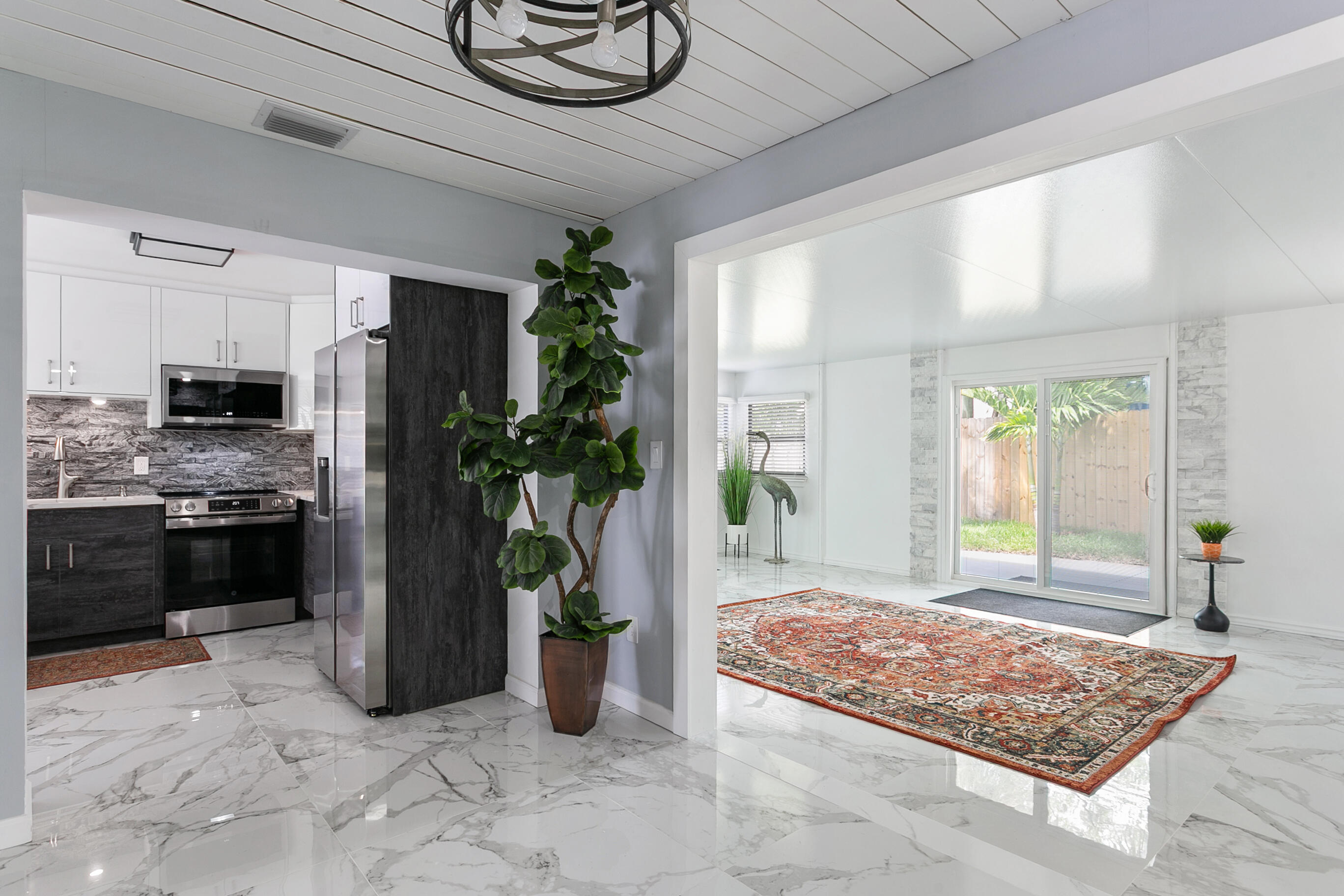 3141 NE 14th Pompano Beach, FL 33064