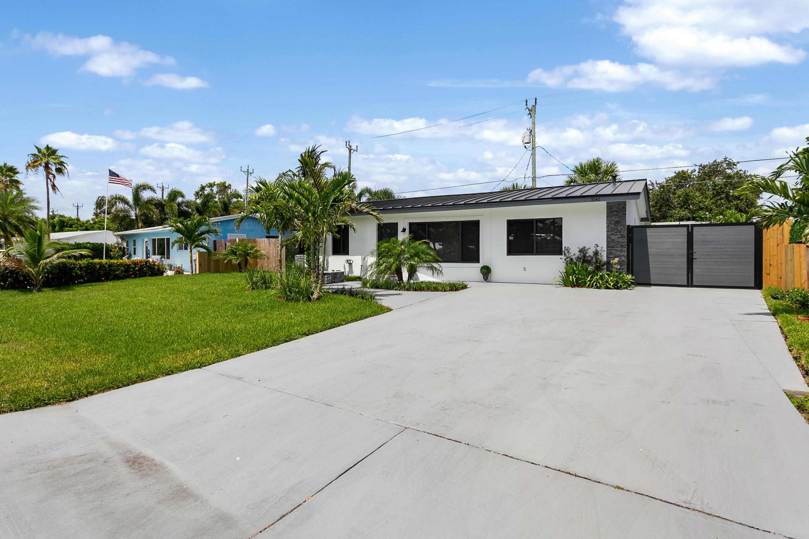 3141 NE 14th Pompano Beach, FL 33064