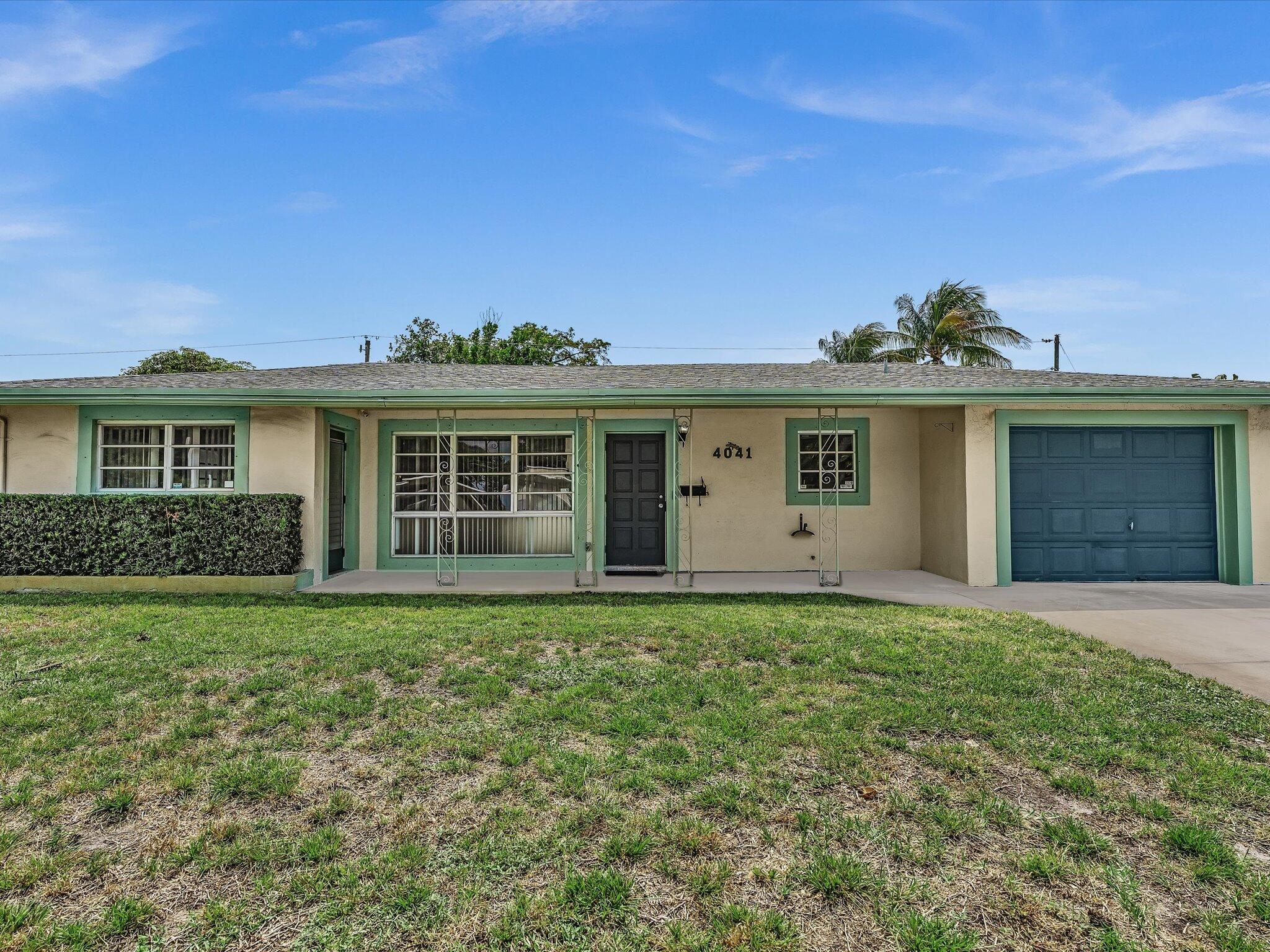 4041 NE 18th