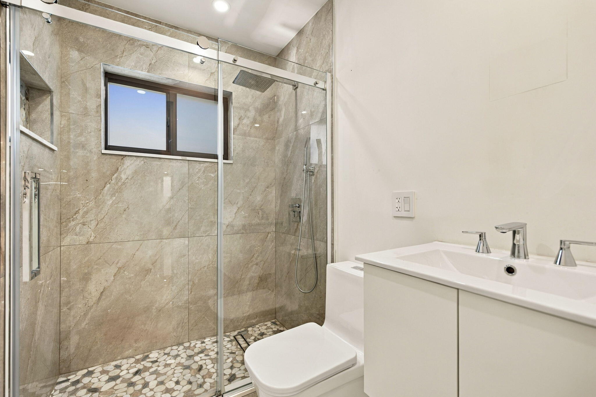 4741 NE 19th Ave Fort Lauderdale, FL 33308