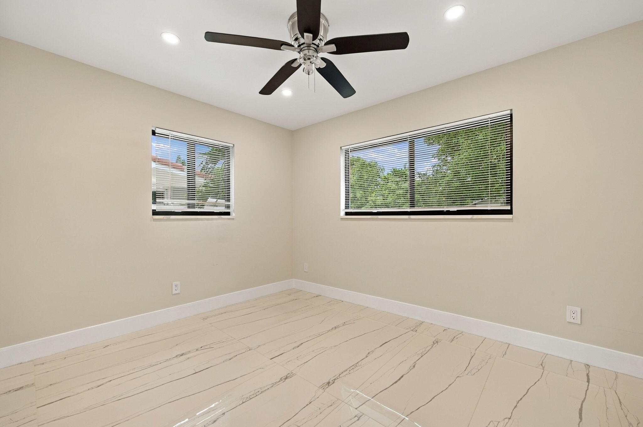 4741 NE 19th Ave Fort Lauderdale, FL 33308