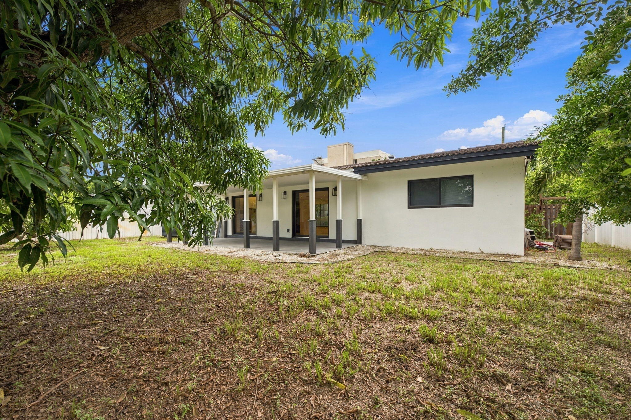 4741 NE 19th Ave Fort Lauderdale, FL 33308