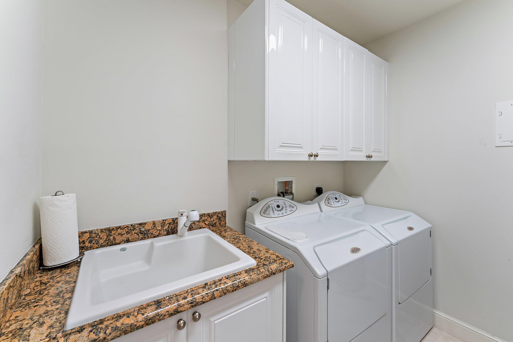 2700 N Ocean Dr #Ph-1b Singer Island, FL 33404