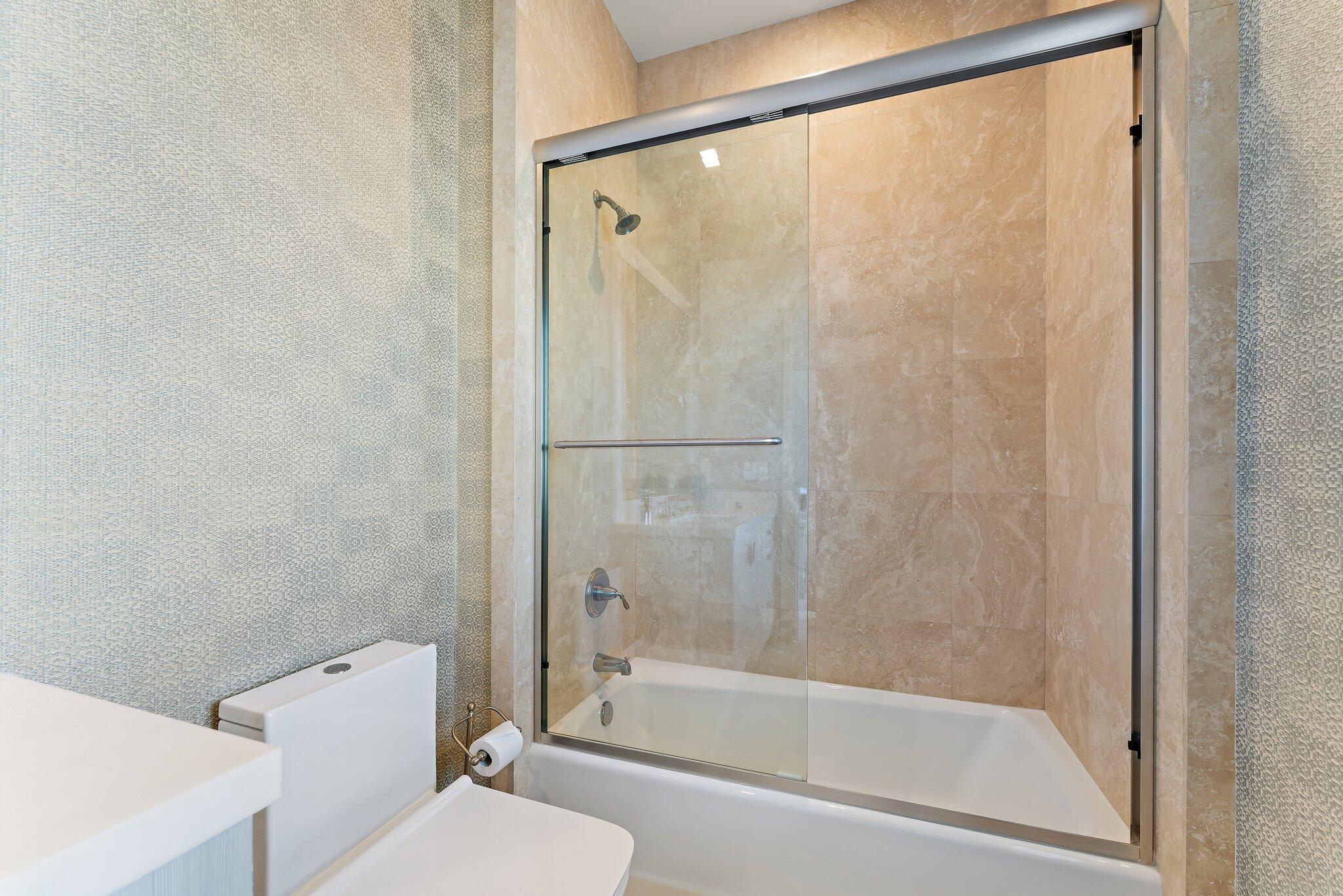 2700 N Ocean Dr #Ph-1b Singer Island, FL 33404