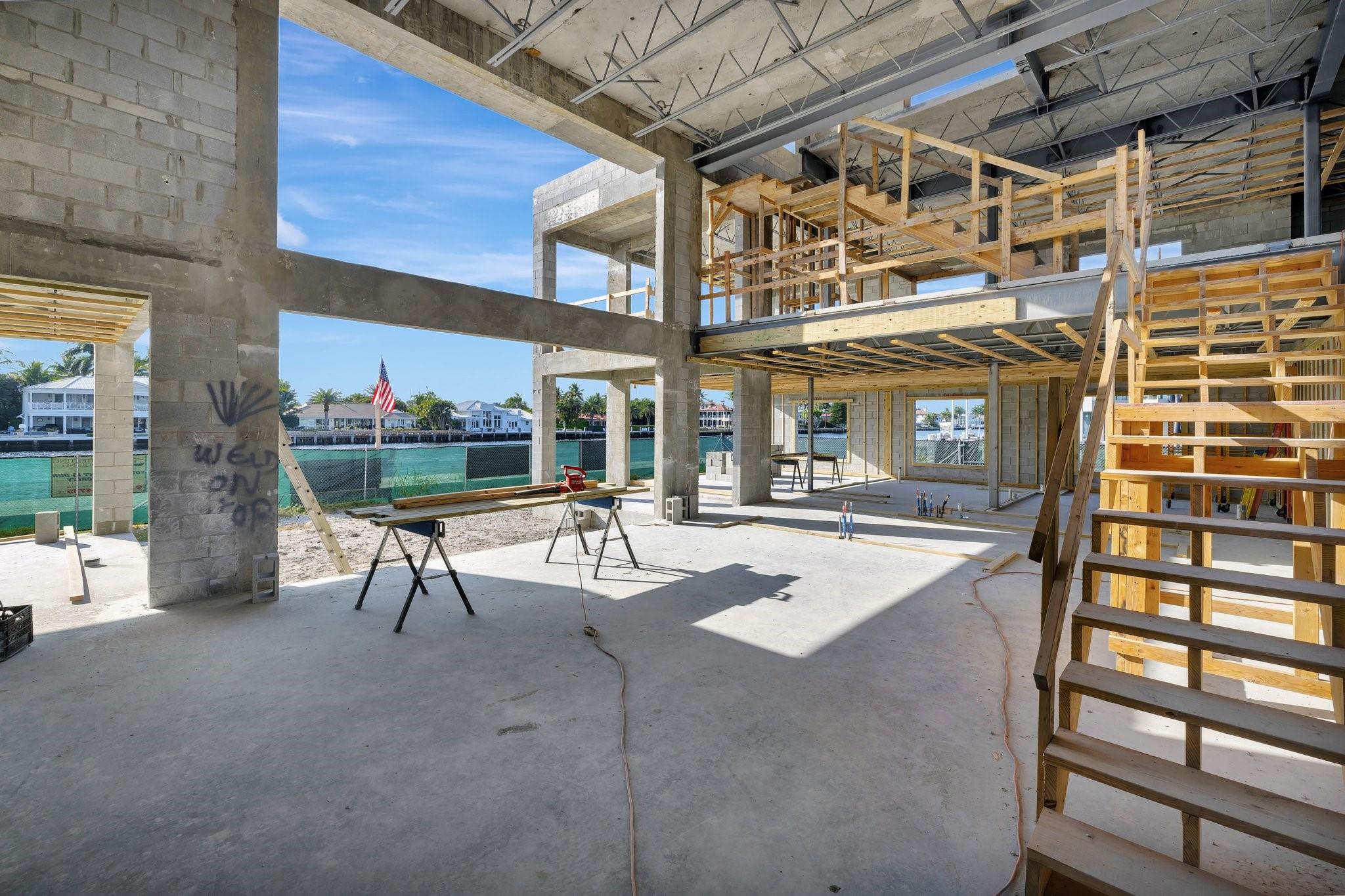 3025 NE 25th St Fort Lauderdale, FL 33305