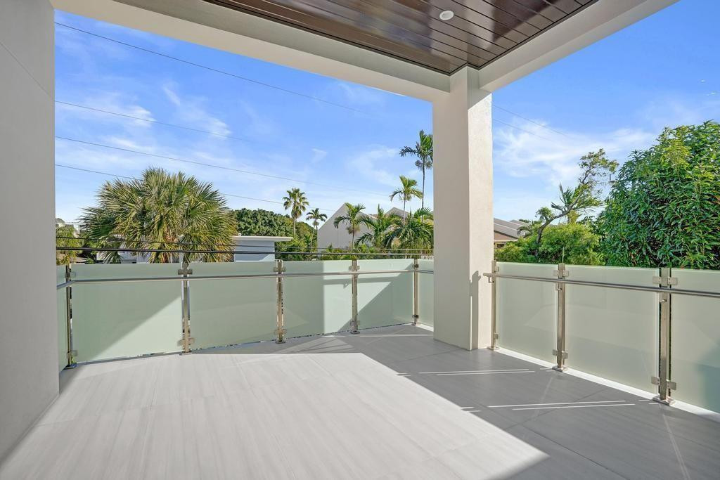 4524 Seagrape #2 South Fort Lauderdale, FL 33308