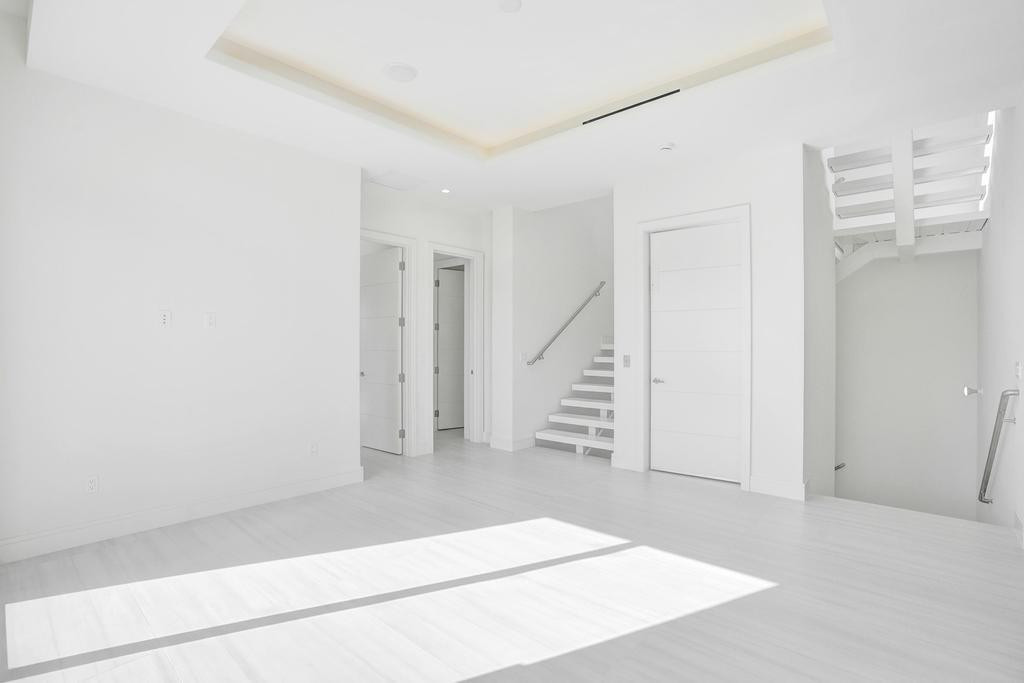 4524 Seagrape #2 South Fort Lauderdale, FL 33308