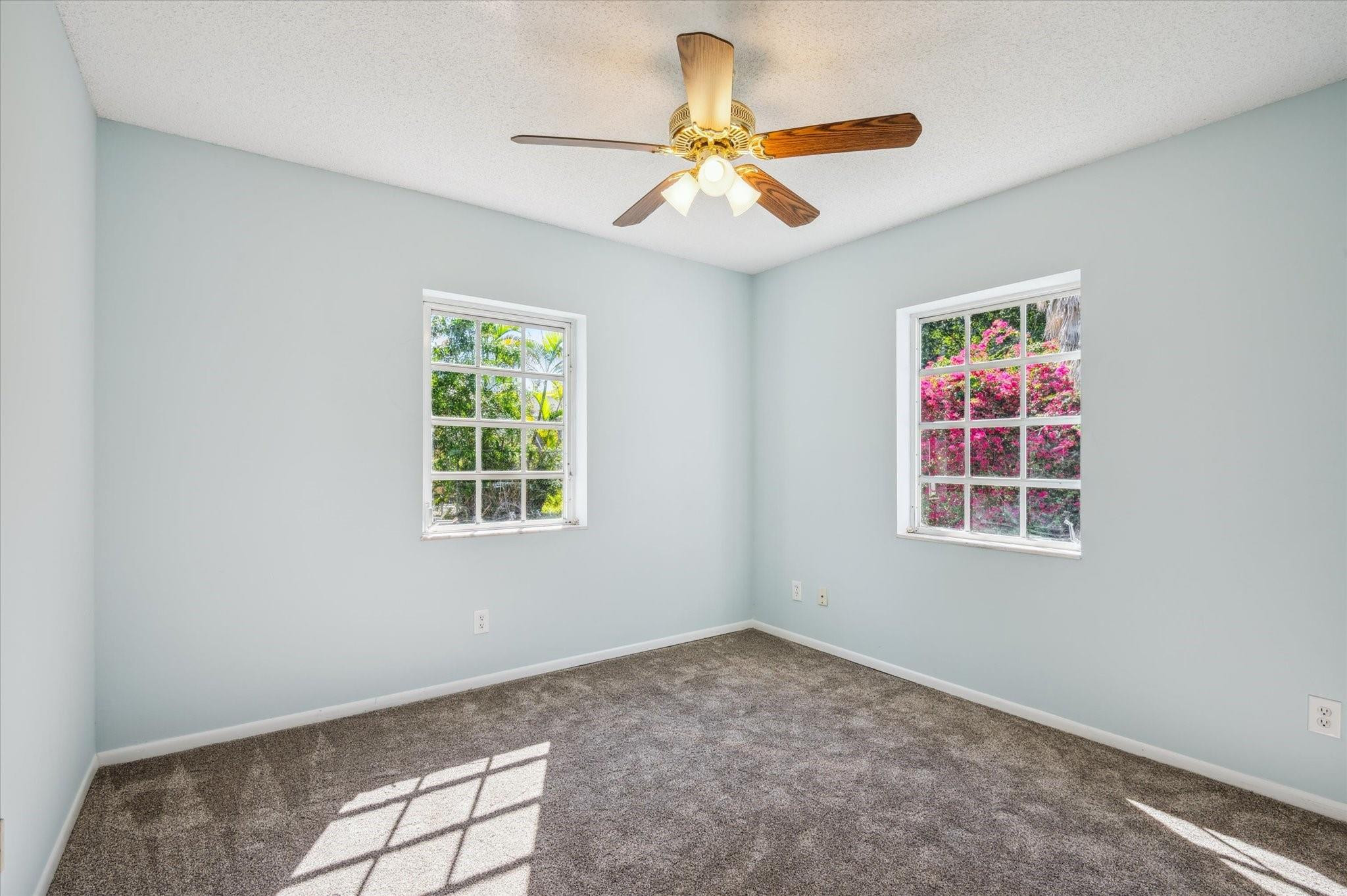 12100 NW 27th Ct Plantation, FL 33323