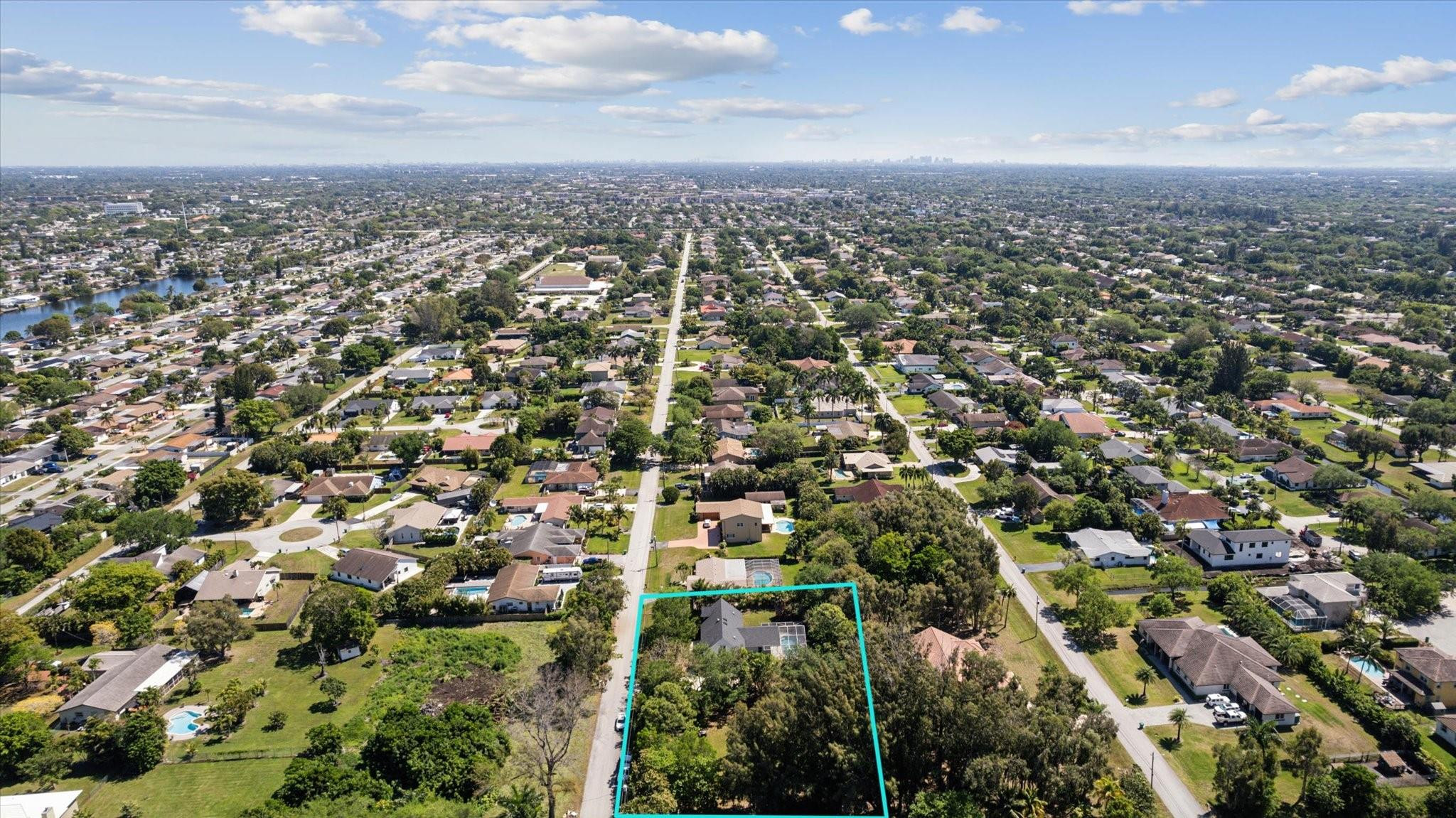 12100 NW 27th Ct Plantation, FL 33323