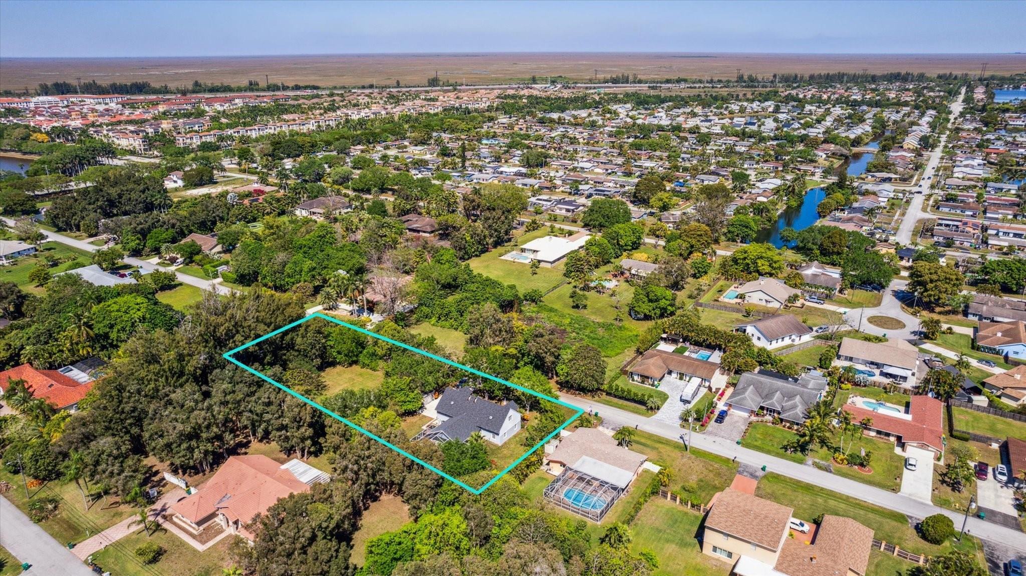 12100 NW 27th Ct Plantation, FL 33323