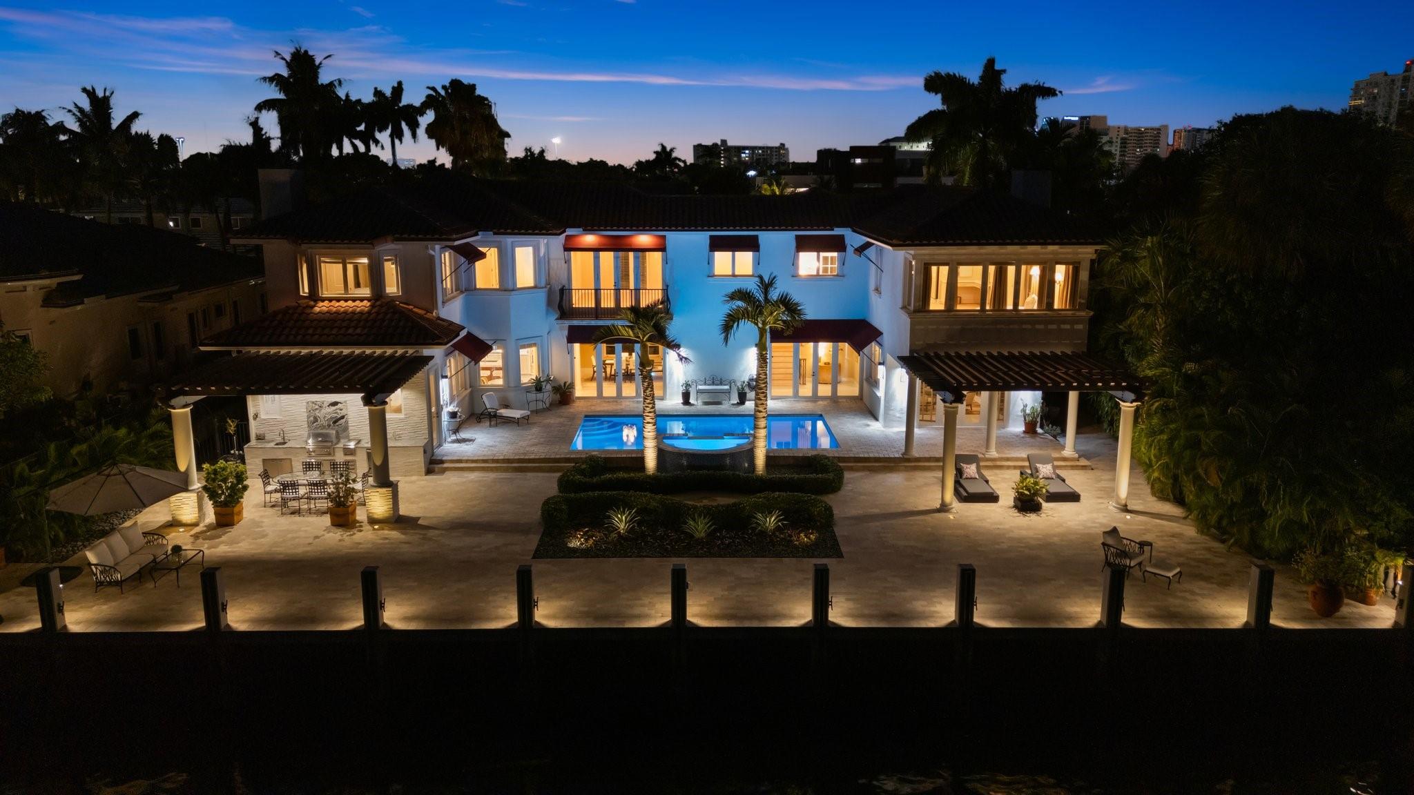 2890 NE 27th St Fort Lauderdale, FL 33306