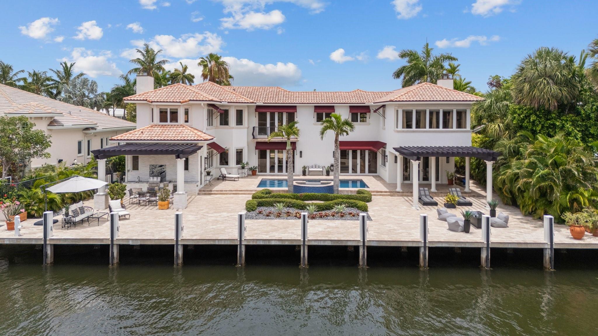 2890 NE 27th St Fort Lauderdale, FL 33306