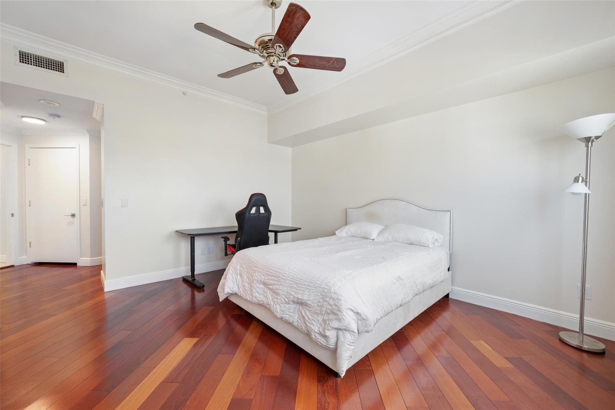 2100 N Ocean Blvd #20D Fort Lauderdale, FL 33305