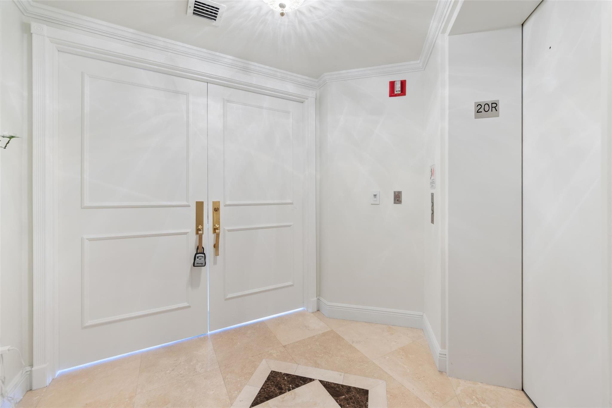 2100 N Ocean Blvd #20D Fort Lauderdale, FL 33305