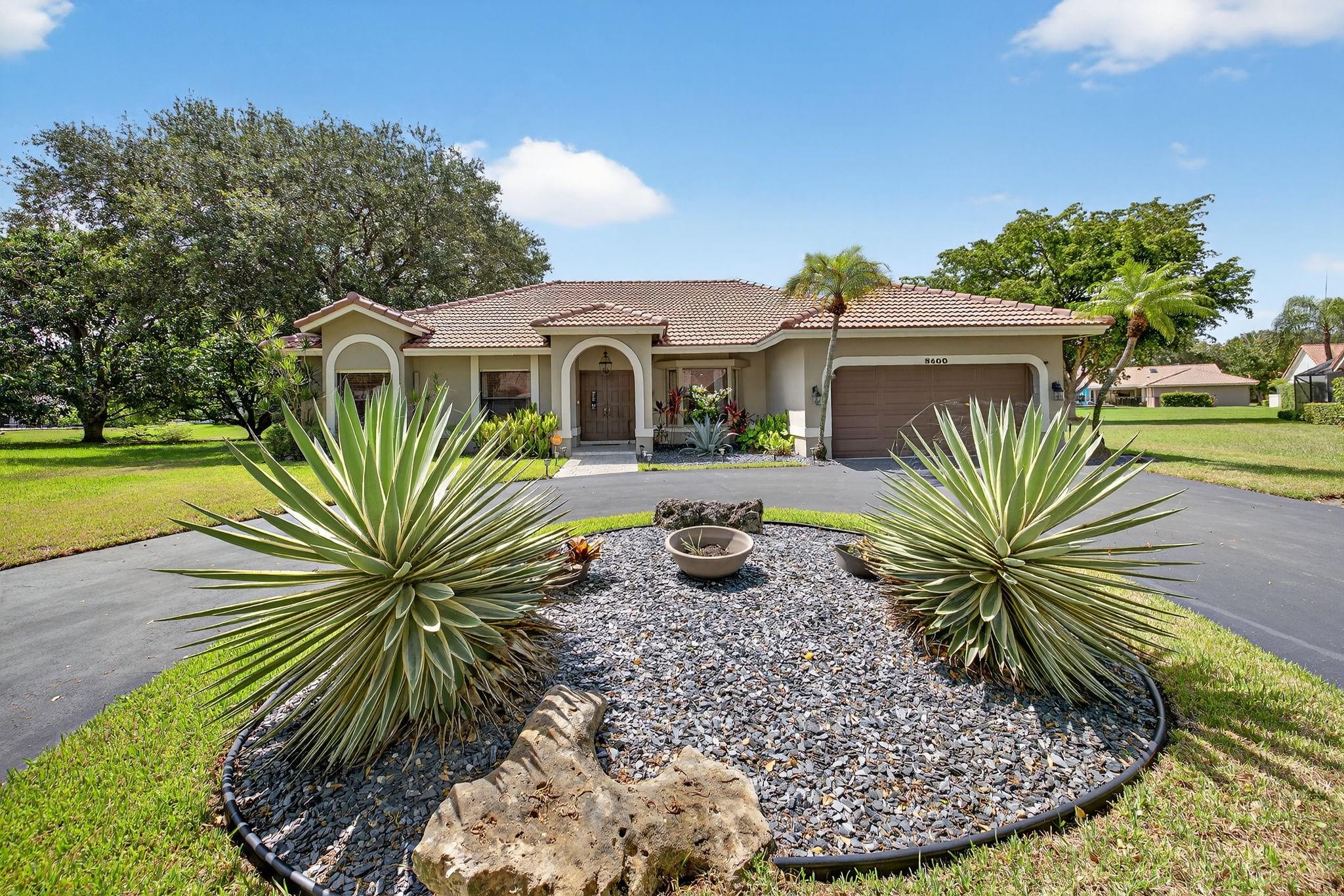8600 Nw 54th St