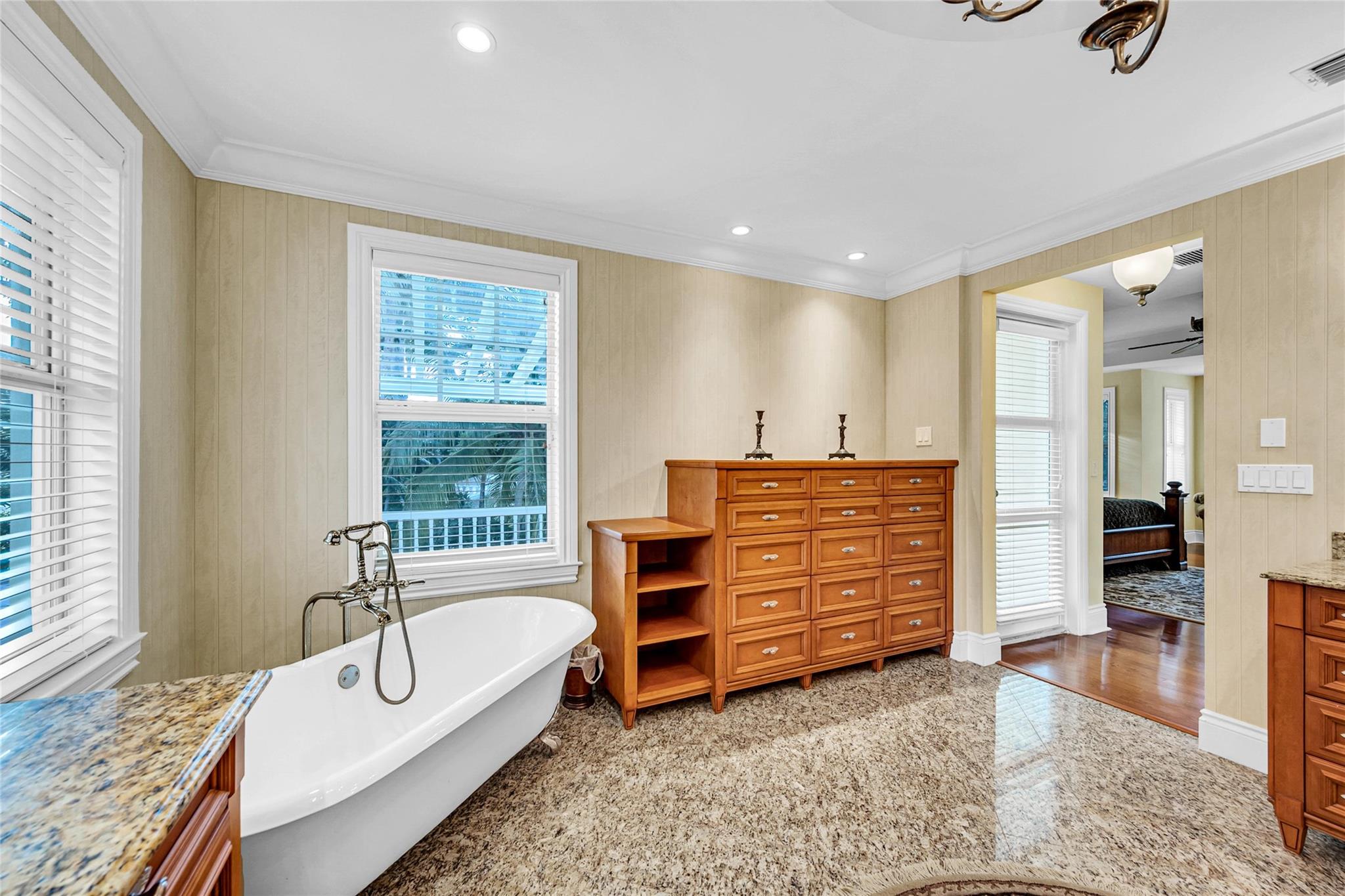 317 N Victoria Park Rd Fort Lauderdale, FL 33301