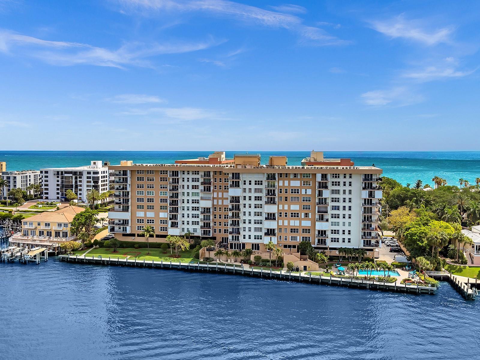 1150 Hillsboro Mile #309