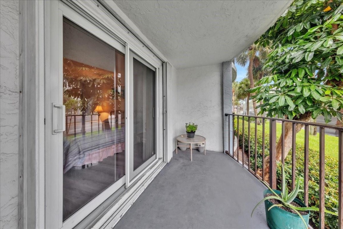 3909 N Ocean Blvd #113 Fort Lauderdale, FL 33308