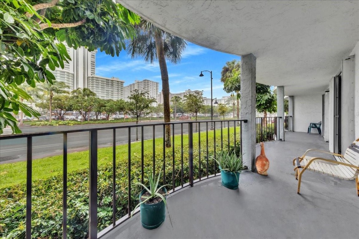 3909 N Ocean Blvd #113 Fort Lauderdale, FL 33308