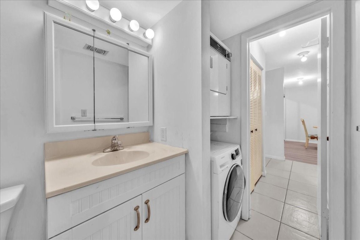 3909 N Ocean Blvd #113 Fort Lauderdale, FL 33308