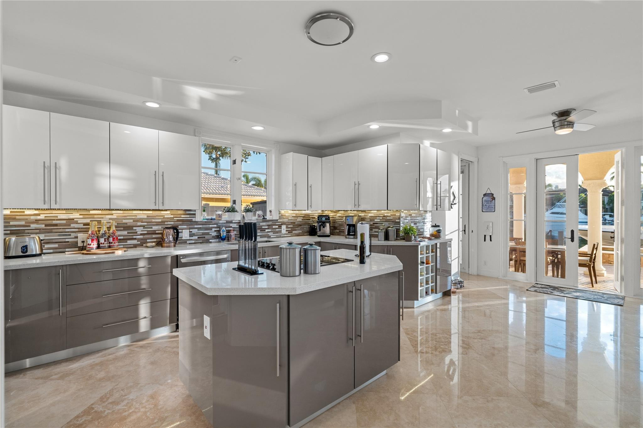 2833 NE 32nd Lighthouse Point, FL 33064