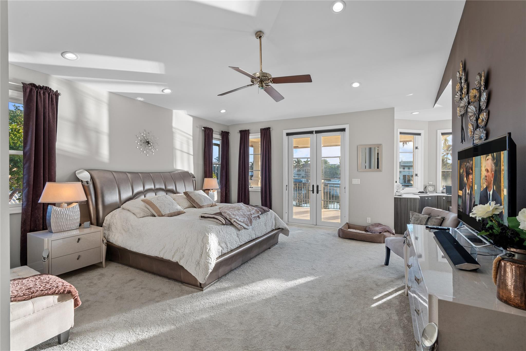 2833 NE 32nd Lighthouse Point, FL 33064
